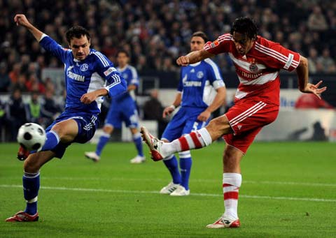 显示了他在 显示了他在