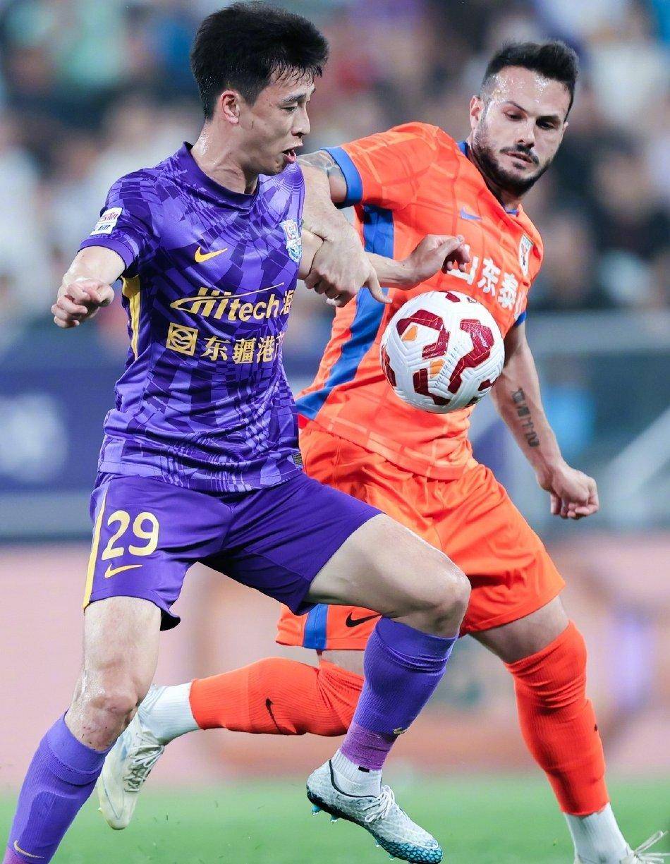 而是在持球 而是在持球