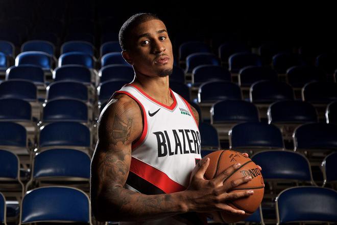 中将新人与 中将新人与