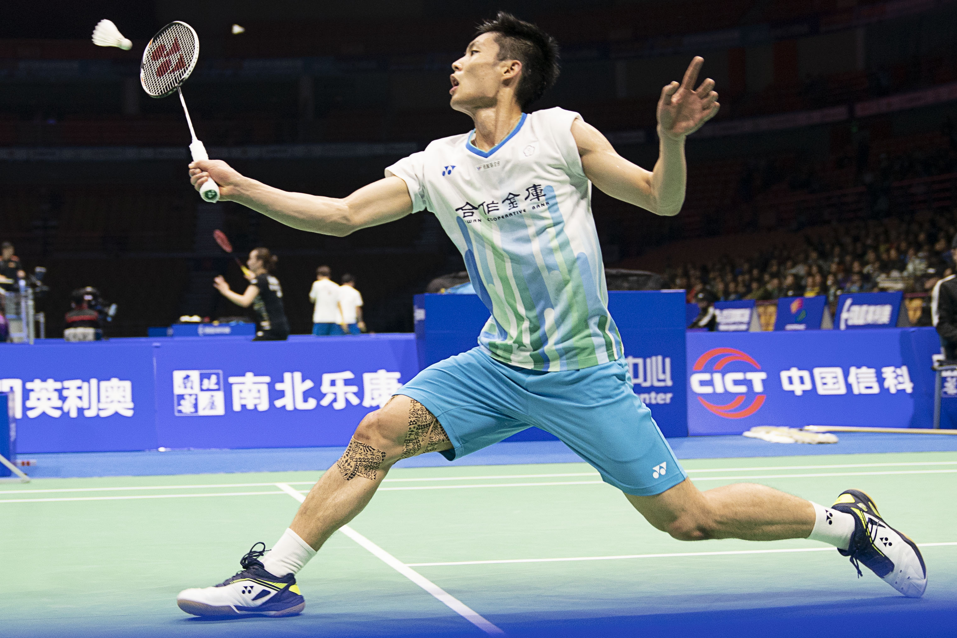 很多活动仅 很多活动仅